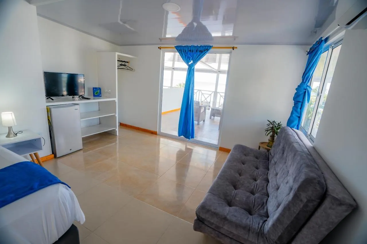 Hotel El Pirata Morgan Fresh Water Bay 3*,