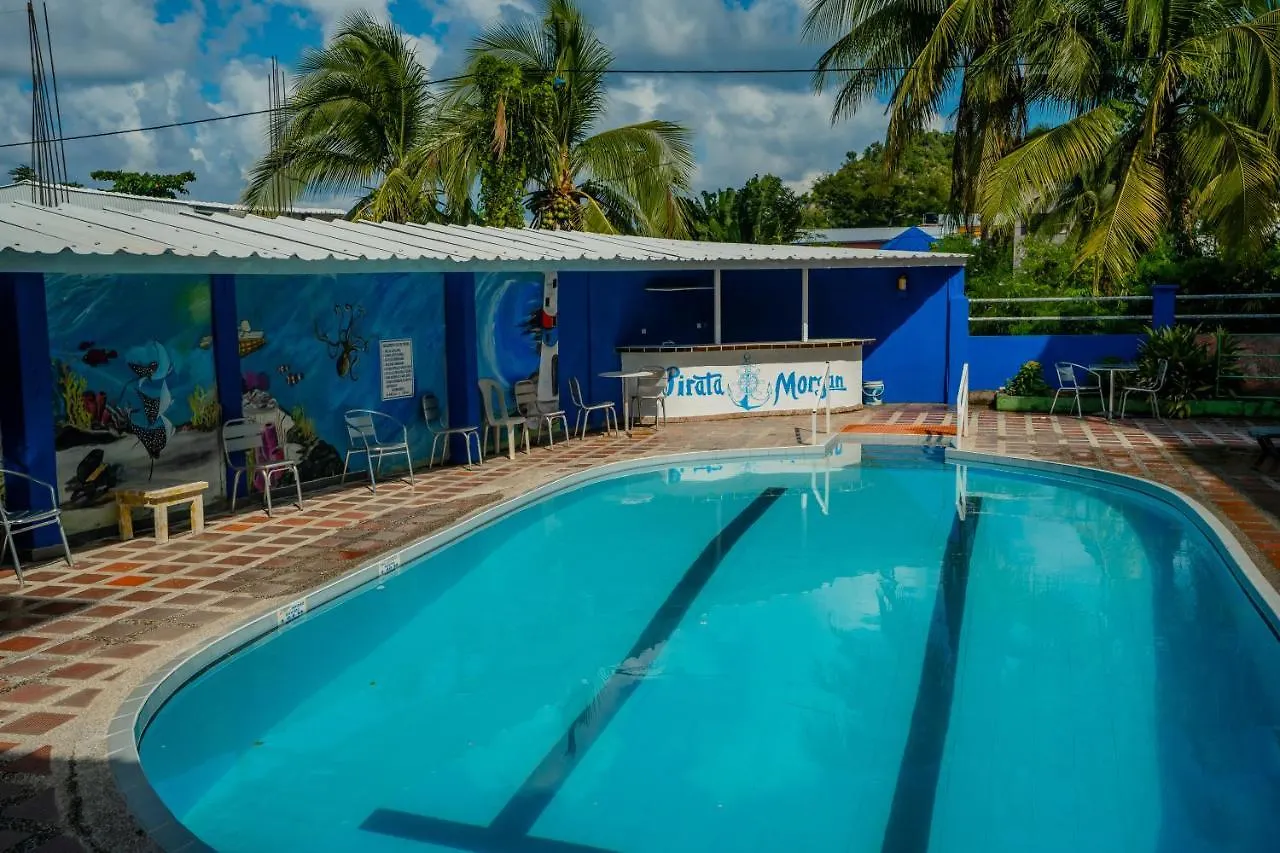 Hotel El Pirata Morgan Fresh Water Bay