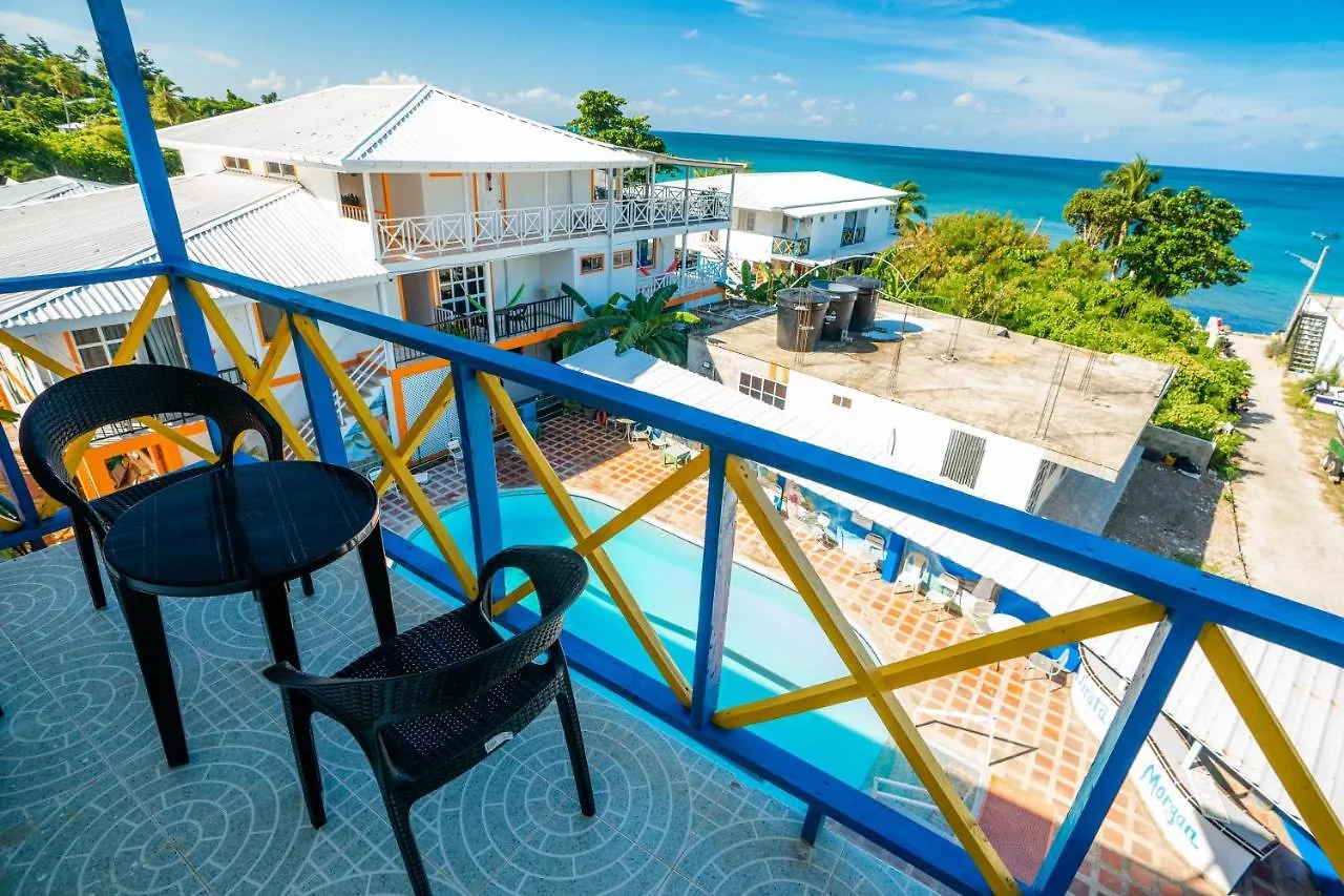 Hotel El Pirata Morgan Fresh Water Bay