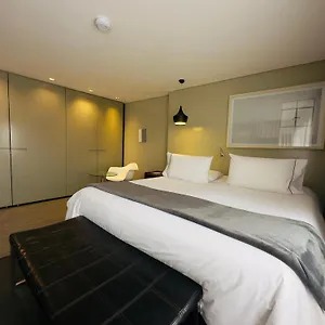 The Grace 4*, Bogota Colombia