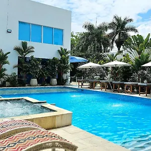 Lotto Boutique 2*, Cali Colombia