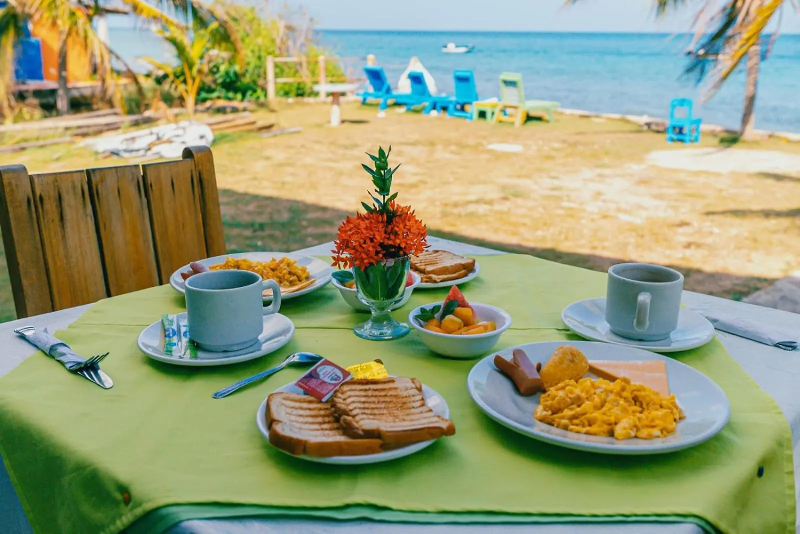 Hotel El Pirata Morgan Fresh Water Bay Colombia